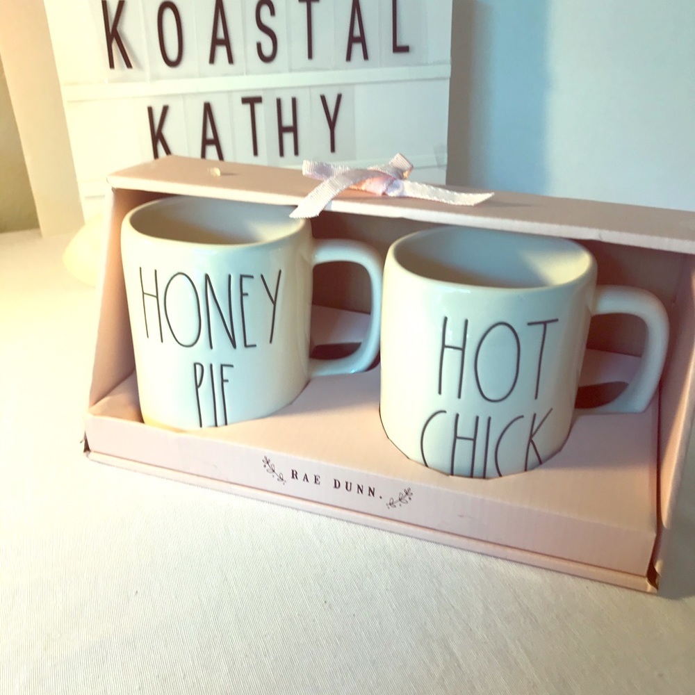 Rae Dunn mugs
